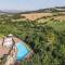 Villa with indoor and outdoor pool near Todi
