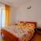 Apartments Mladenka