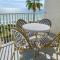 Beachcrest 402