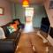 The Kingfisher, by Spires Accommodation a great location for visiting the NEC and Drayton Manor - 金斯伯里
