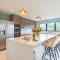 Old Harrow Barn by Bloom Stays