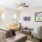 Plenty of Space, Games Room, and Your Own Private Pool - Davenport