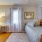 Quiet Plymouth Cottage on Great South Pond!