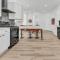 Trendy Two-Level Apartment - 布法罗