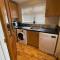 Lovely Detached house in lovely location - West Drayton