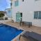Relaxing Avra Villa
