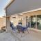 Mtn Views Family-Friendly Gold Canyon Getaway!