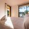 SPRING KEYWEEK - Contemporary villa with pool in the hea