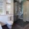 Camellia House - Elevator Access, Swimming, and Spa Pools - Нельсон