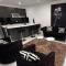 LONGVIEW HOME-STUDIOS - Tepic
