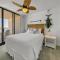 East Pass Towers 603-FAB 3BR 2100 sf with Destin Harbor Views - ديستين