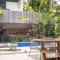 Kokos Beach House 2 - Belongil Beach pad with pool