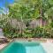 Melaleuca - luxury 4BR retreat with pool - Suffolk Park
