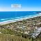 Pompano House Byron Bay - 4 BR home with pool - سوفولك بارك