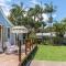 A Perfect Stay - San Juan Surfers Cottage - Byron Bay