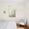The White Rabbit - with studio & covered deck - Байрон-Бей