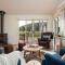 Koolbury Cottage. Farmstay Valley Retreat