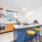 3 BDR CBD Get Away