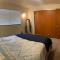 Hidden Gem! Spacious, Private, and Convenient Units Off River Road in Puyallup - بويالوب