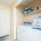 SOUTH BAY BY THE GULF- Private beach access, Community pool, Foosball - ديستين