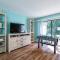 SOUTH BAY BY THE GULF- Private beach access, Community pool, Foosball - ديستين