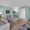 SOUTH BAY BY THE GULF- Private beach access, Community pool, Foosball - ديستين