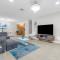 Renovated + 2MI from Beach + Heated Pool +Grill - Форт-Лодердейл