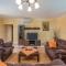 Villa Vernier with Private Pool and Jacuzzi - Kringa