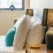 Pass the Keys City Centre Incredible 2BR Corner Apt with Balcony - Belfast