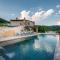 Villa Grema, a Farmhouse with Infinity Pool