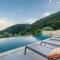 Villa Grema, a Farmhouse with Infinity Pool