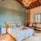 Villa Alice, panoramic stone farmhouse to sleep 10