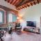 Villa Alice, panoramic stone farmhouse to sleep 10