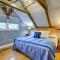 Gilford Getaway with Mountain Views and Fire Pit!