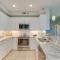 Perdido Key Condo with Ocean-View Balcony!