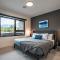 Revys Peak Condo - Hot Tub with View