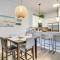 Cloud 9 on the Gulf, 1 Mi to Beach Pet Friendly
