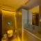 Downtown Oasis - Spacious Modern 3-BR Flat near Beachpark - 安塔利亚