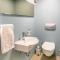 Downtown Oasis - Spacious Modern 3-BR Flat near Beachpark - 安塔利亚