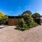 Inverloch s Lime Green Door - Linen, Wifi, Pet Friendly
