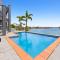 Escape to Clear Island - A Palmy Waterfront Oasis - Gold Coast