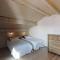 Duplex cosy près des pistes avec jardin et terrain de jeux, 4 chambres, balcon, pets non admis - FR-1-467-57