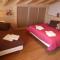 Chalet spacieux pour 10 personnes avec parking et animaux admis - FR-1-467-71