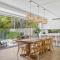 Orana Byron - luxurious 4 BR home with heated pool - 拜伦湾