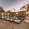 Euphoria Luxury Villa - 5BHK - Private Pool - Jacuzzi, Baga - Baga