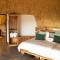 Desert Hills Lodge