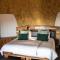 Desert Hills Lodge
