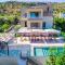 Chris and Stratos villa with private ecologic pool and kid's playground! - Mourniaí