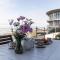 2 Bed Beach House in a fantastic sea front setting