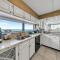 Mainsail 131 - Beachfront 2BR with Free Seasonal Beach Service - Destin